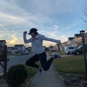 Meet your Posher, Lin